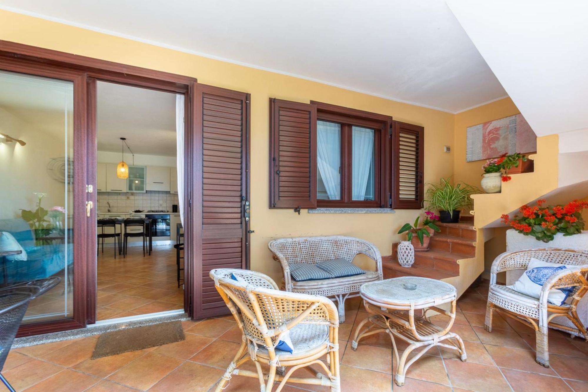 Aetos Home With Shared Swimming Pool - Porto Pino Hill Exterior foto